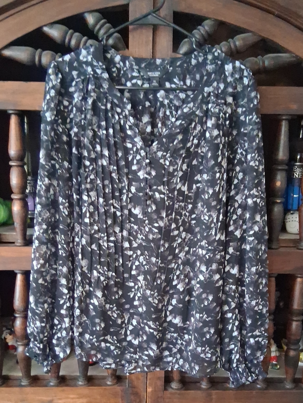 Simply Vera Blouse